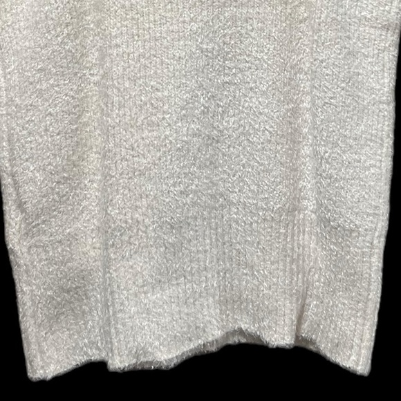 Joie NWT Cream Super Soft Ribbed Knit Tank Sweater Size Medium - Picture 9 of 12